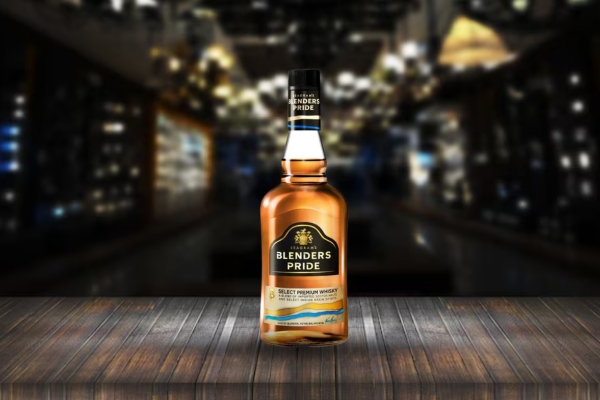 Blenders Pride Select Premium Whisky (42.8% ABV)