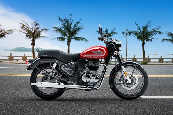 Royal Enfield Bullet 350 Military SilverRed