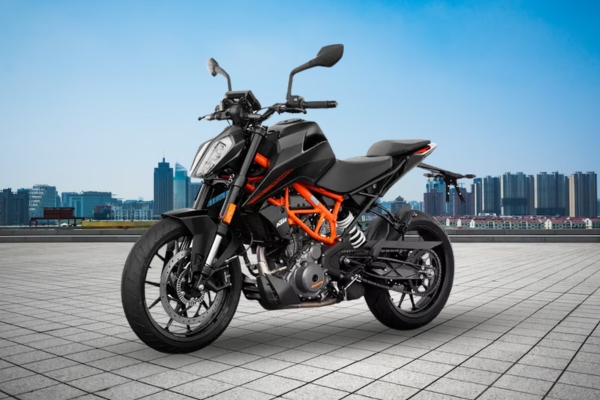 KTM Duke 390 On Road Price in Mumbai