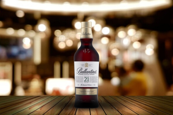 Ballantine's 21 YO Blended Scotch Whisky Price in Mumbai