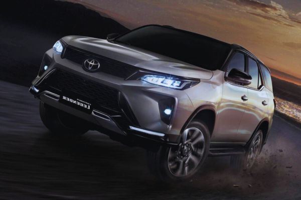 Toyota Fortuner On Road Price in Mumbai; Detailed Breakdown and Features