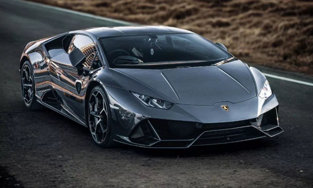 Lamborghini Huracan On Road Price in Mumbai; Latest Rate and Details