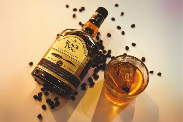 Black Dog Whisky Price in Mumbai; Latest Rate and Details