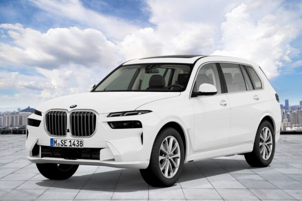 BMW X7 Signature Edition On Road Price in Mumbai