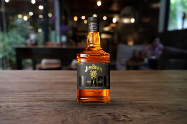 Jim Beam Black Straight Bourbon Whisky