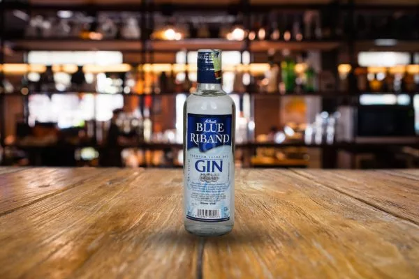 Blue Riband Premium London Dry Gin