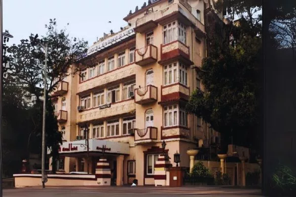 The Hotel Strand