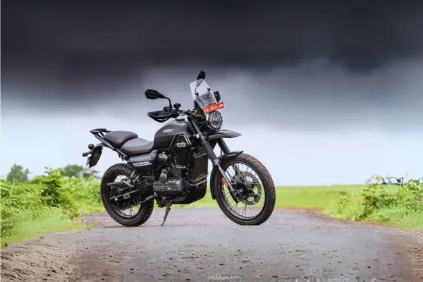 Yezdi Adventure On-Road Price in Mumbai; Detailed Breakdown and Features