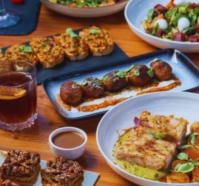 Must-Try Holi Special Dishes in Mumbai’s Street Food Scene