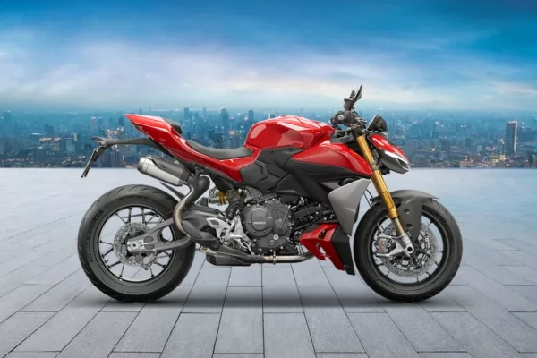 Ducati Streetfighter V2 On Road Price in Mumbai
