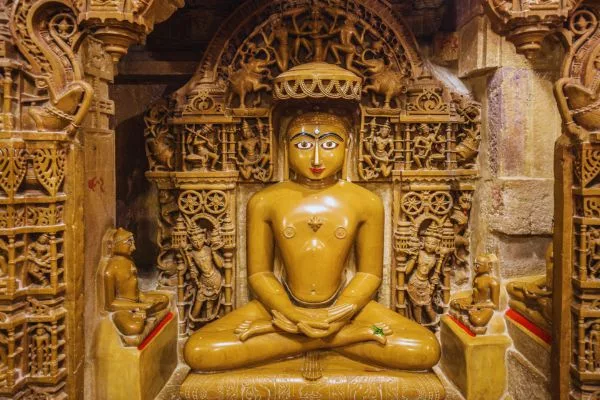 Is Mahavir Jayanti 2025 A Bank Holiday in Mumbai? 10 April