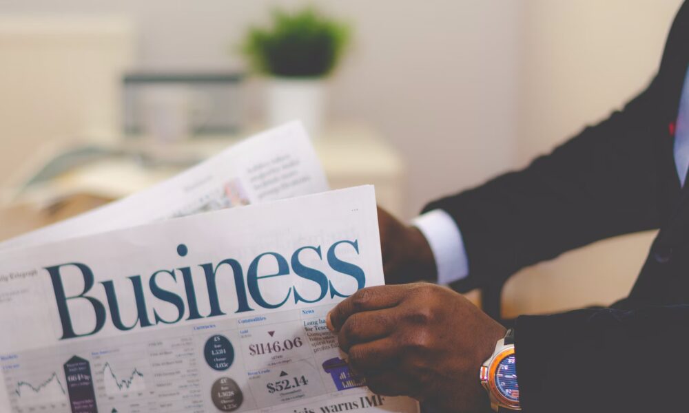 Top Business Intelligence (BI) Tools and Analytics for Data-Driven Decision Making in 2025
