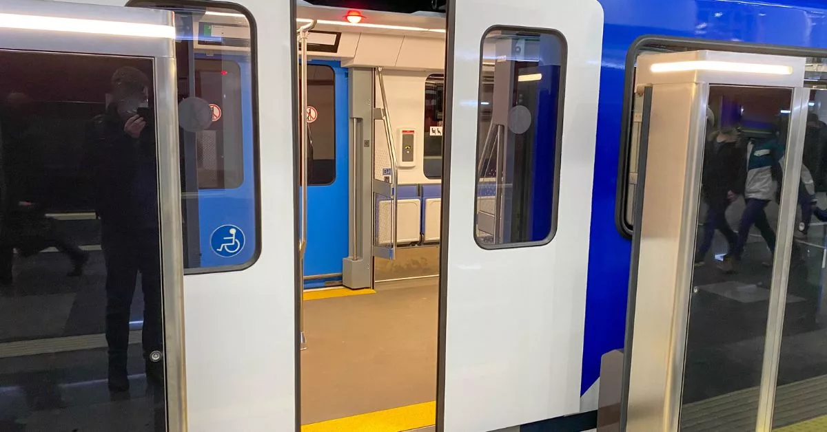 After Mumbra accident, Indian Railways to install automatic door closers in Mumbai suburban trains