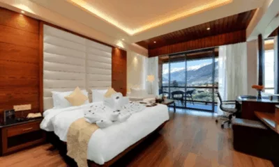 Best 4-Star Hotels in Manali with Mountain Views and Modern Comforts – A Guest’s Experience at Tiaraa Hotels and Resorts