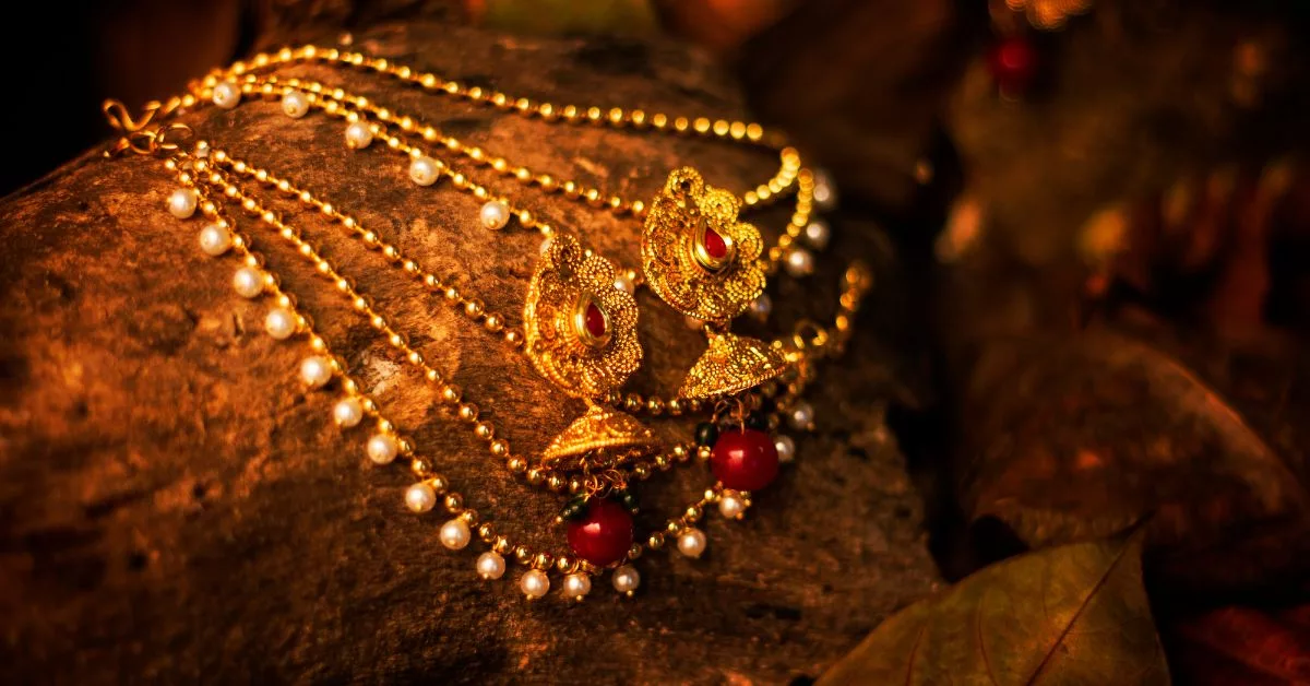 Mumbai Gold Rates Update November 4, 2025