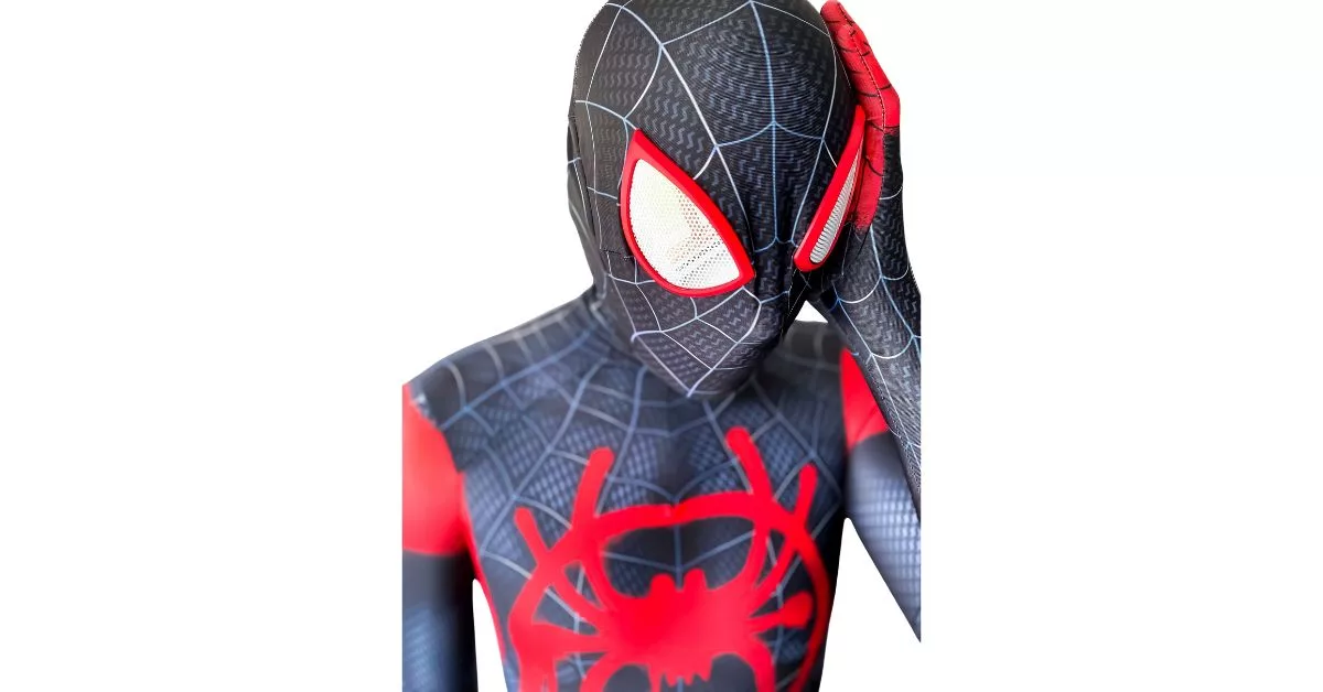 Carolina Spiderman Video Goes Viral, Influencer Carolina Cazadora’s Playful Street Interactions