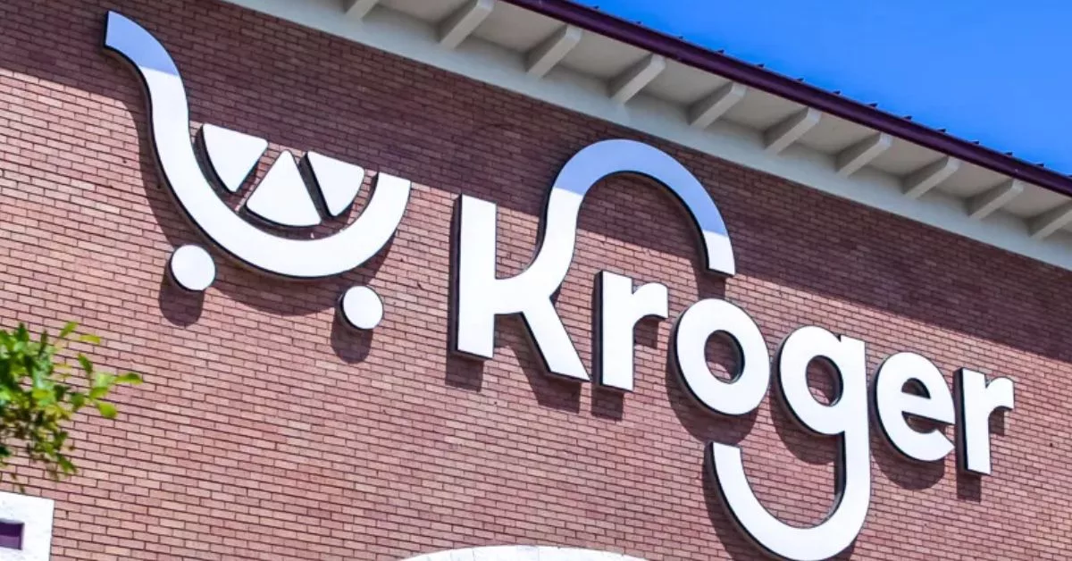 Will Kroger be open or closed on Christmas Eve and Christmas Day 2025?