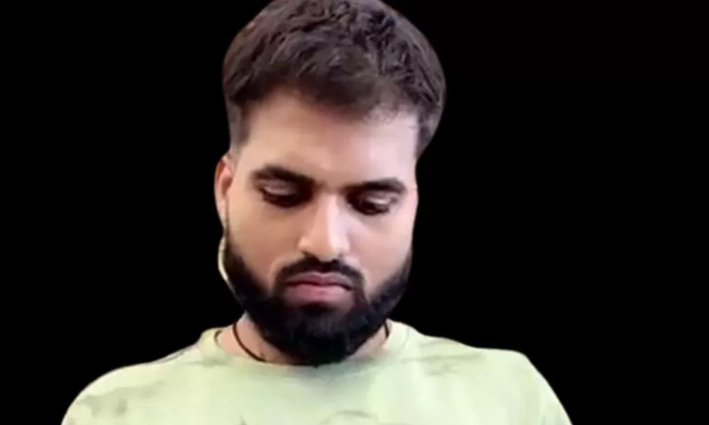 Viral Video of an Indian Student, Akhilesh Chetla Ravi, Holding a Handgun in the US Sparks Visa and Firearm Law Debate