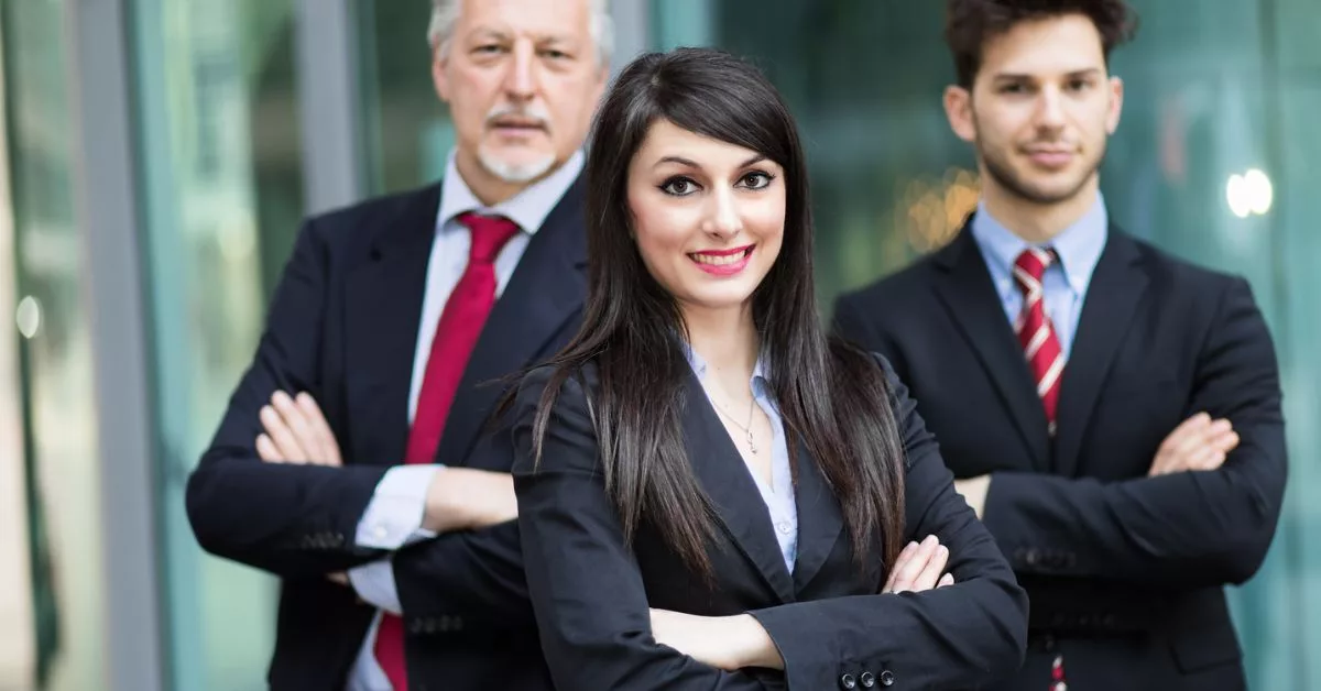 10 Reasons Why an Executive MBA Can Be a Smart Investment for Mid-Career Professionals