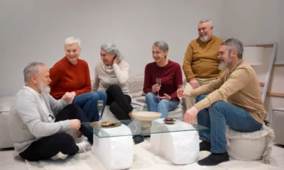 Social Hobbies That Help Seniors Stay Connected